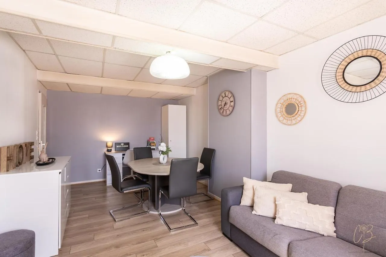Le Republique-Gare-Centre Ville Bourgoin-Jallieu France
